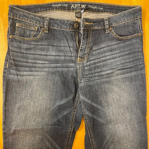 Apt 9 crop jeans - Picture 2 of 3